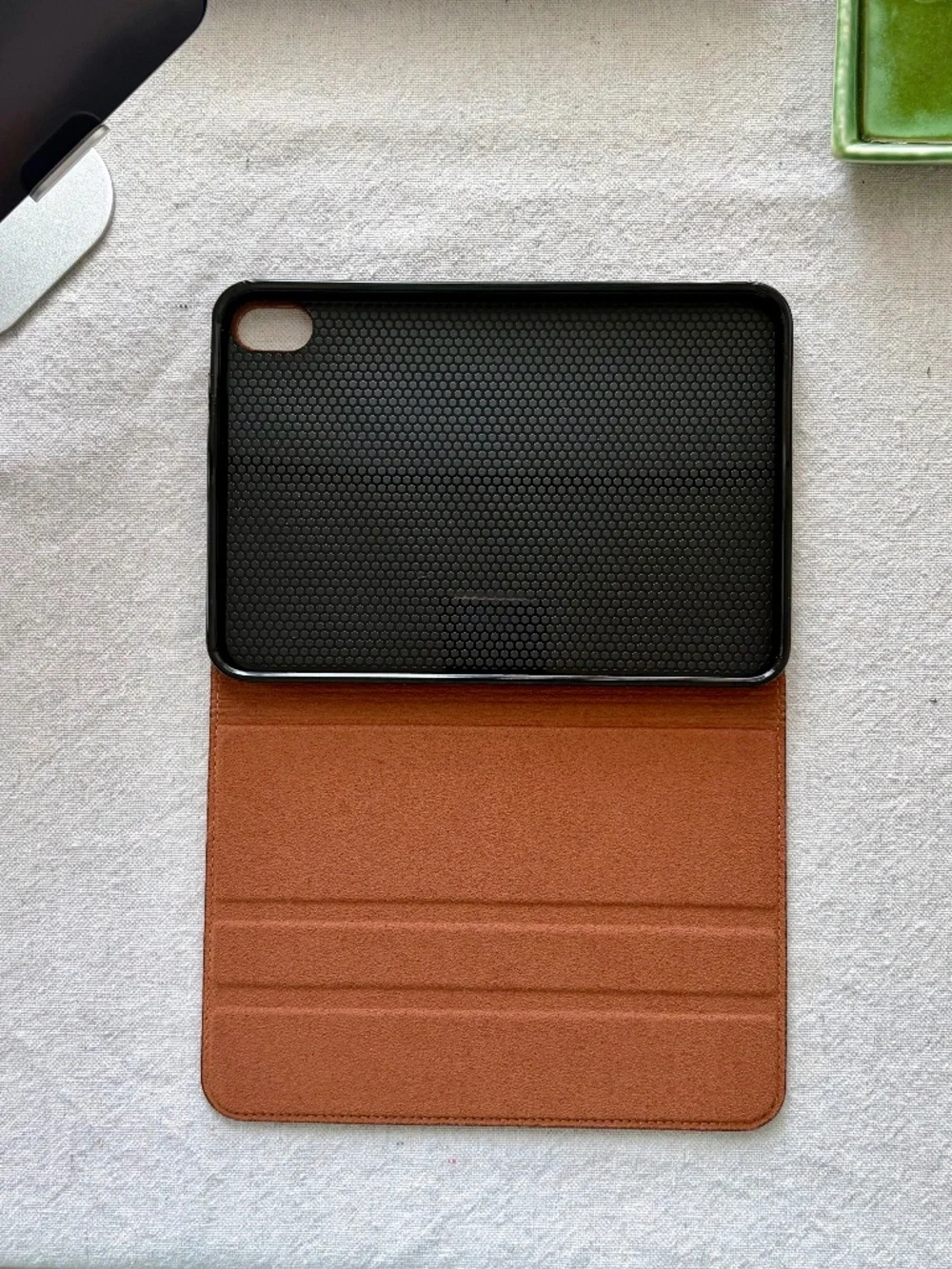 iPad Mini 7 Tooled Leather Case